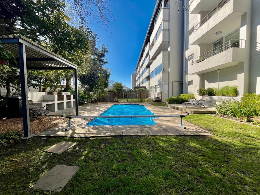 3 Bedroom Property for Sale in Wynberg Upper Western Cape